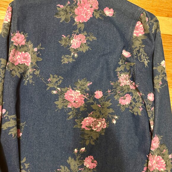 Heritage Denim Rose Print Western Shirt - Picture 11 of 12
